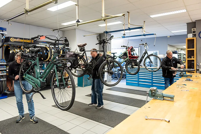 Waning Tweewielers - Fietsplezierwinkel - Vakkundig reparatie en onderhoud - mobile Waning Tweewielers - Fietsplezierwinkel - Vakkundig reparatie en onderhoud